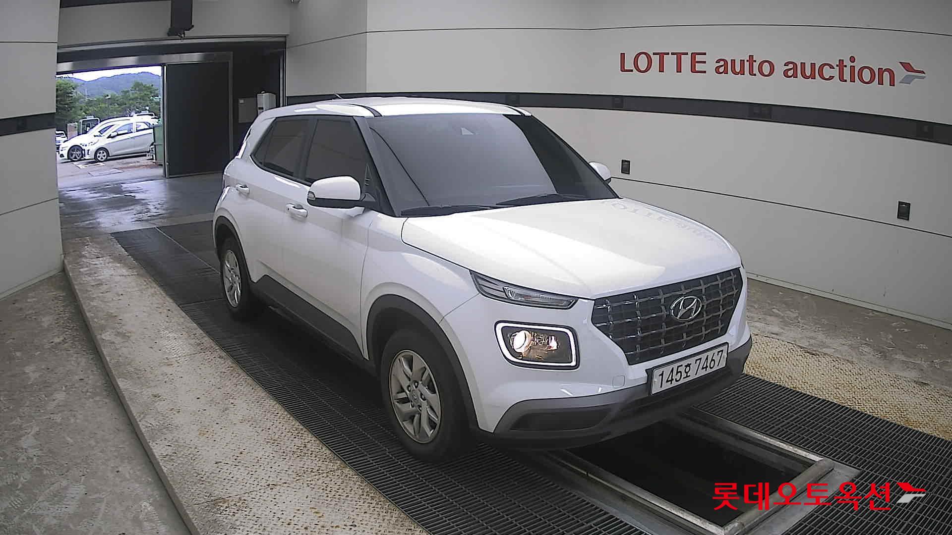 2020 - hyundai venue