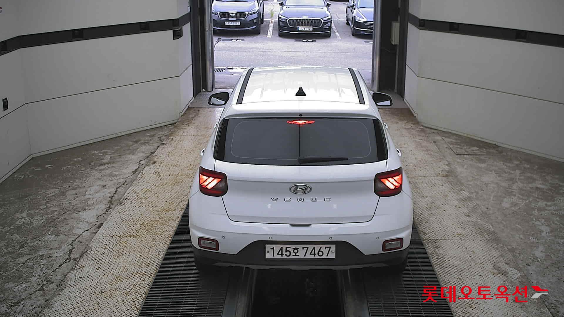 2020 - hyundai venue