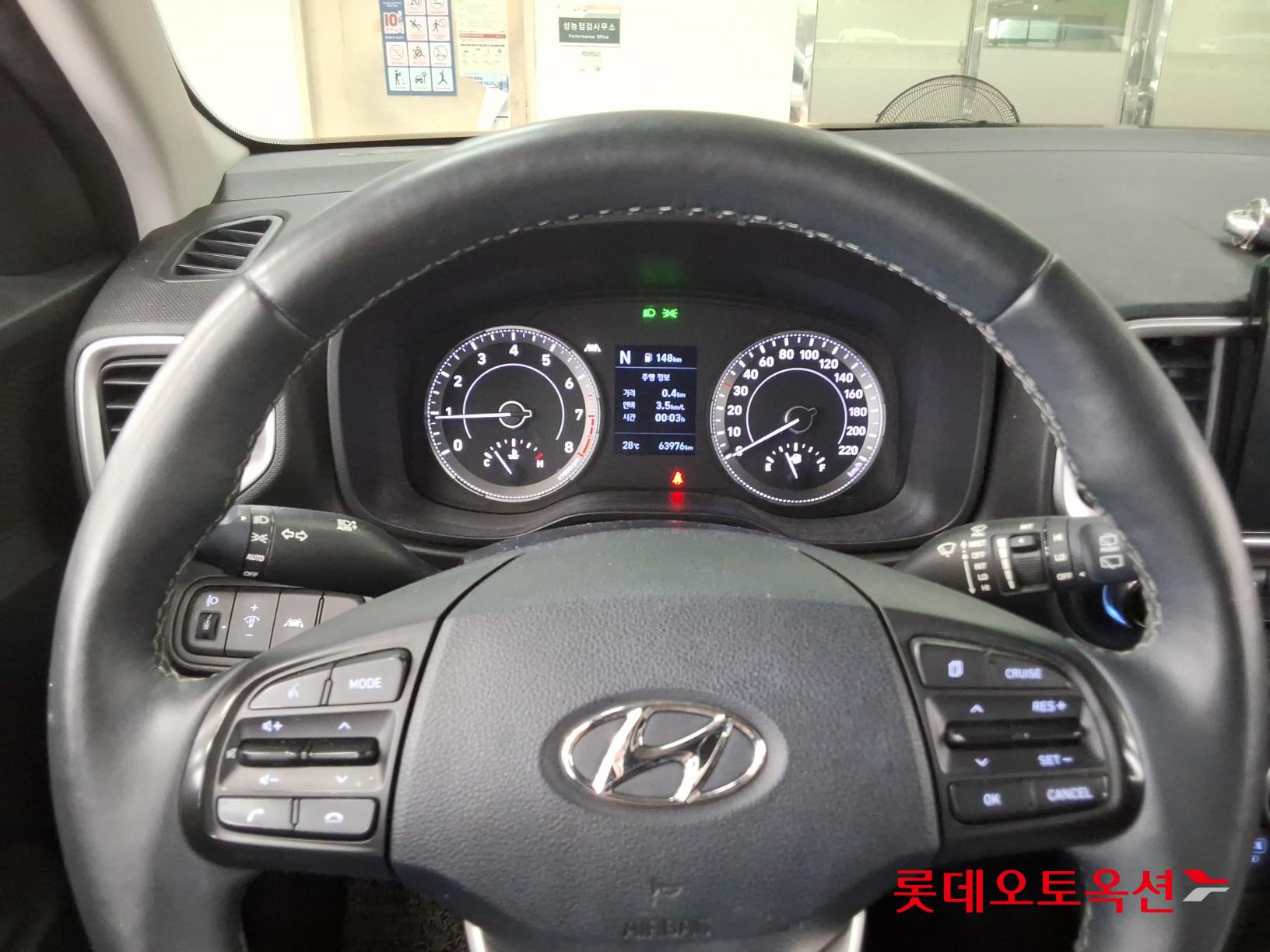 2020 - hyundai venue