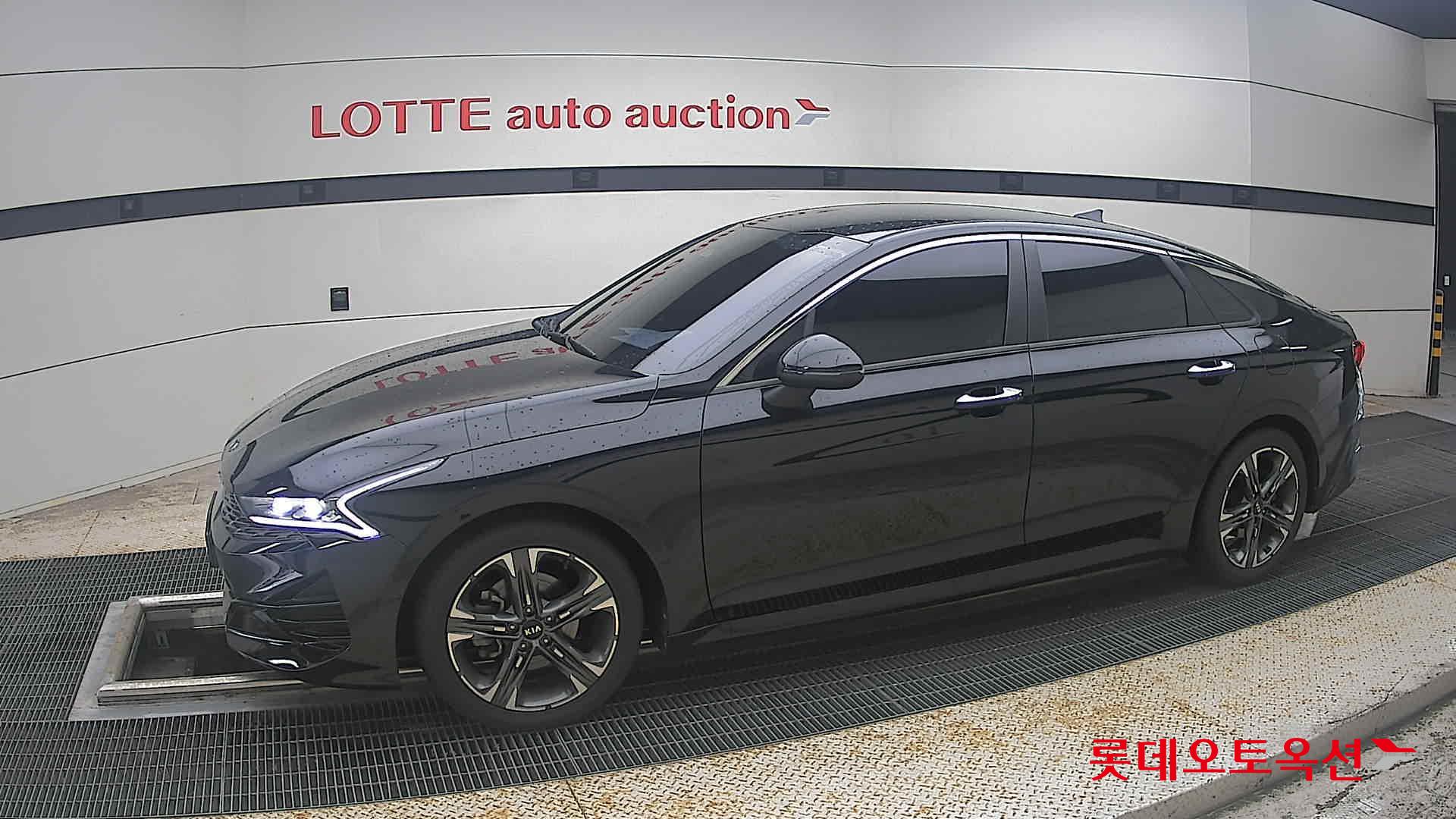 2020 - kia k5