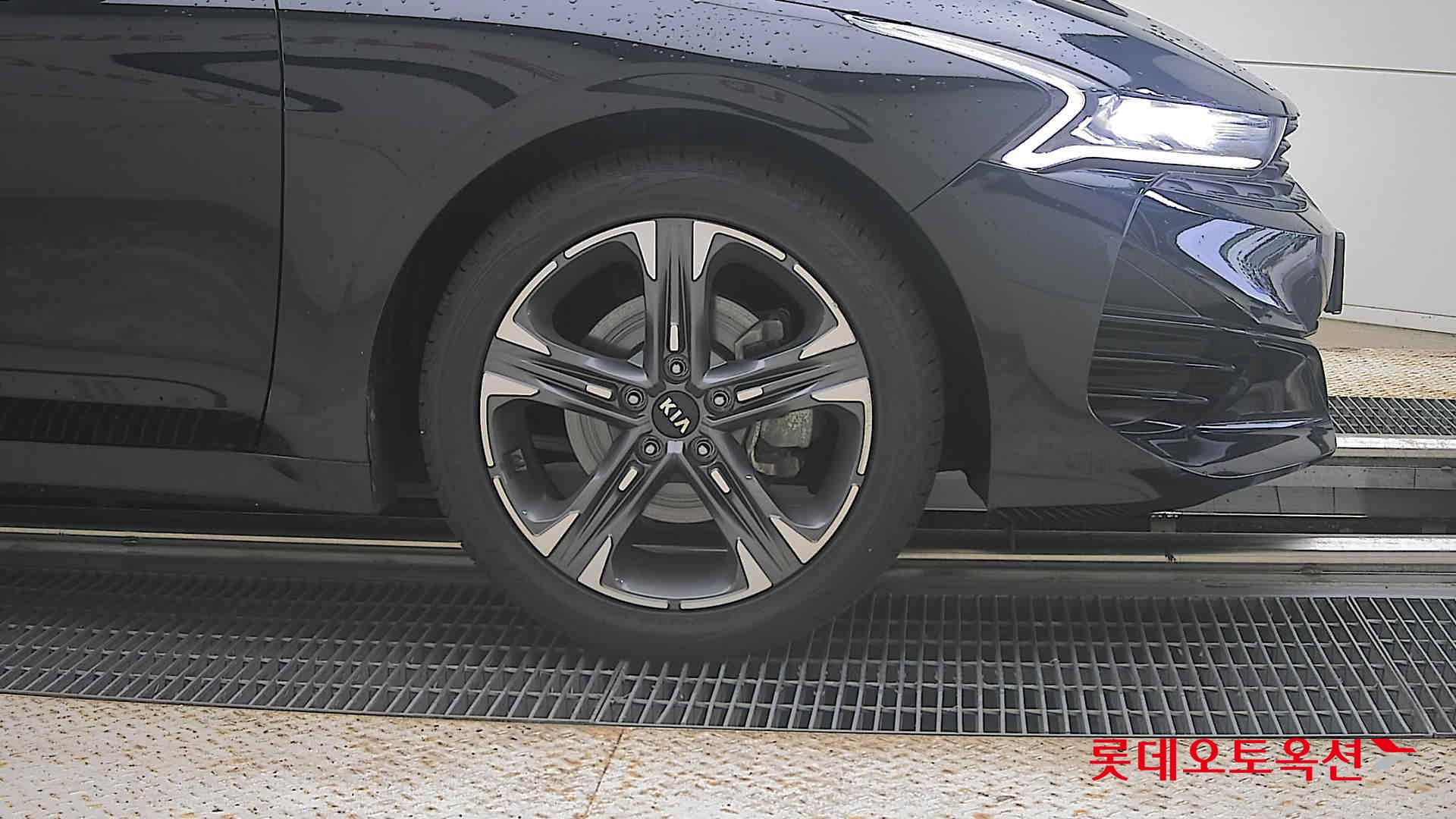 2020 - kia k5