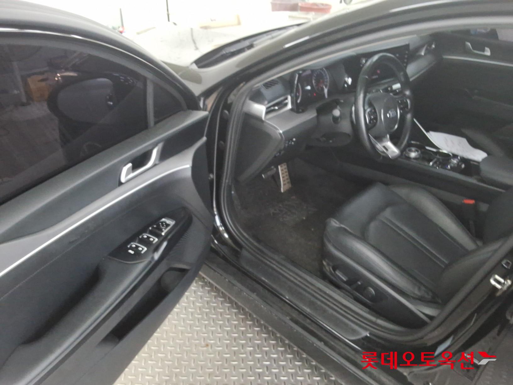 2020 - kia k5
