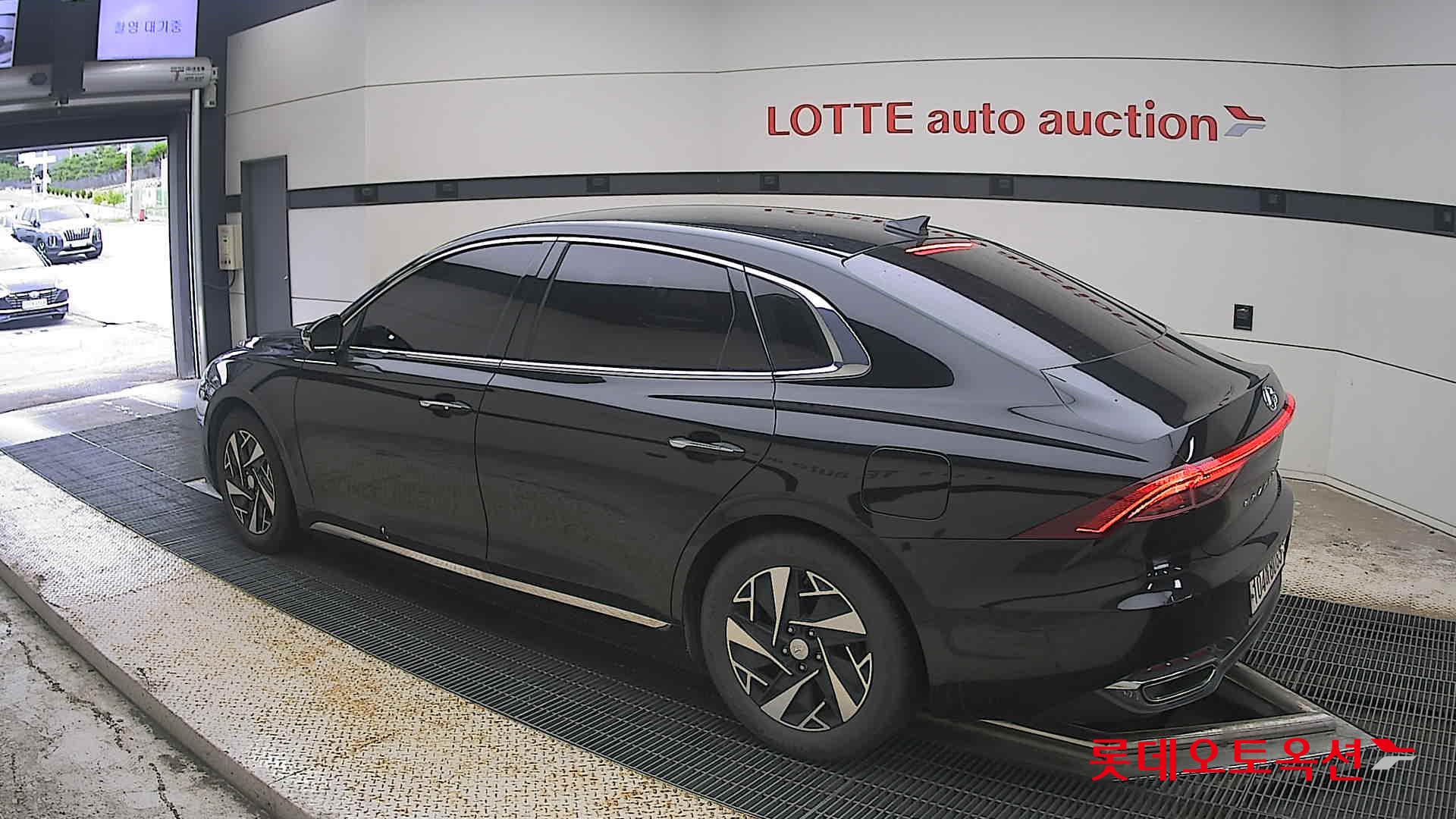 2020 - hyundai grandeur