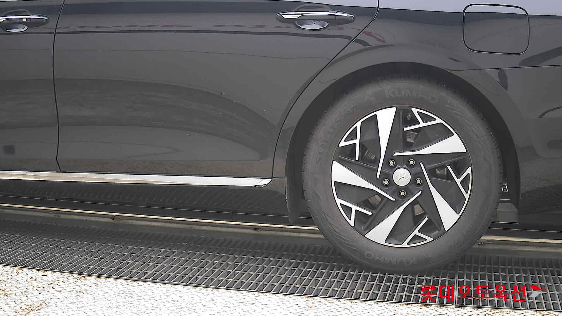 2020 - hyundai grandeur