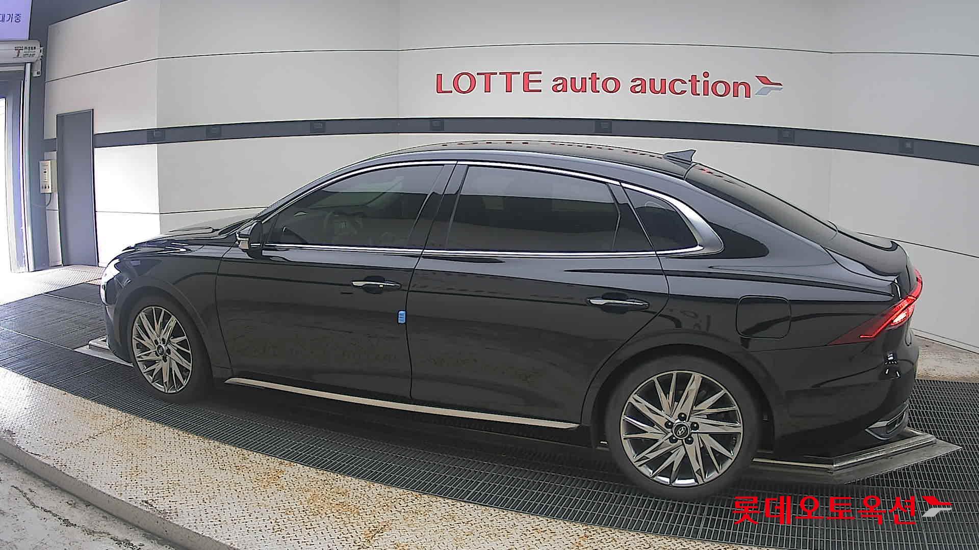 2020 - hyundai grandeur