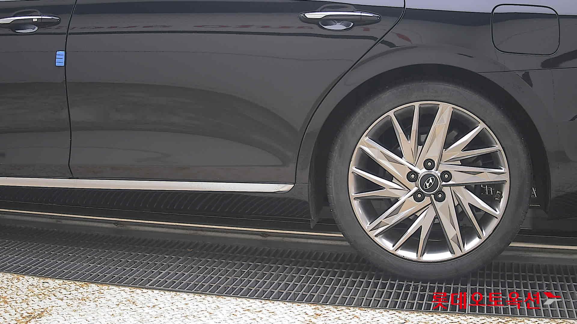 2020 - hyundai grandeur