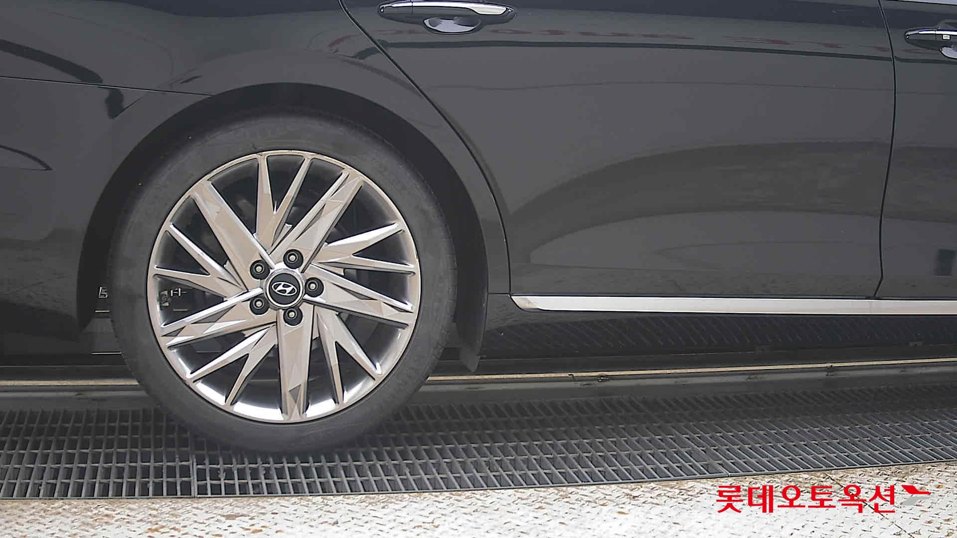 2020 - hyundai grandeur
