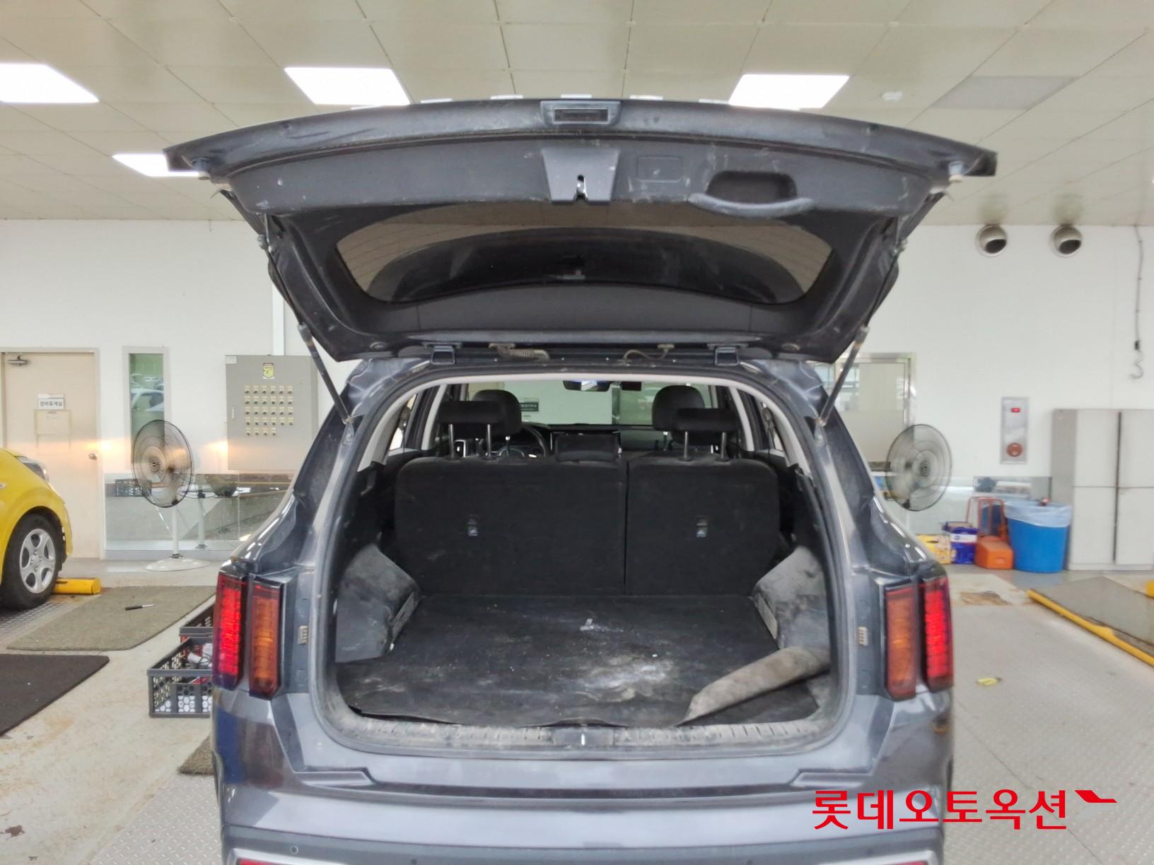 2022 - kia sorento