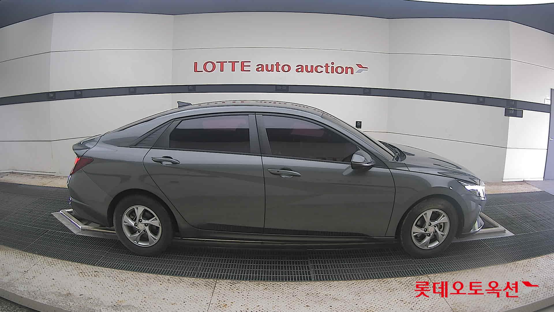 2021 - hyundai avante