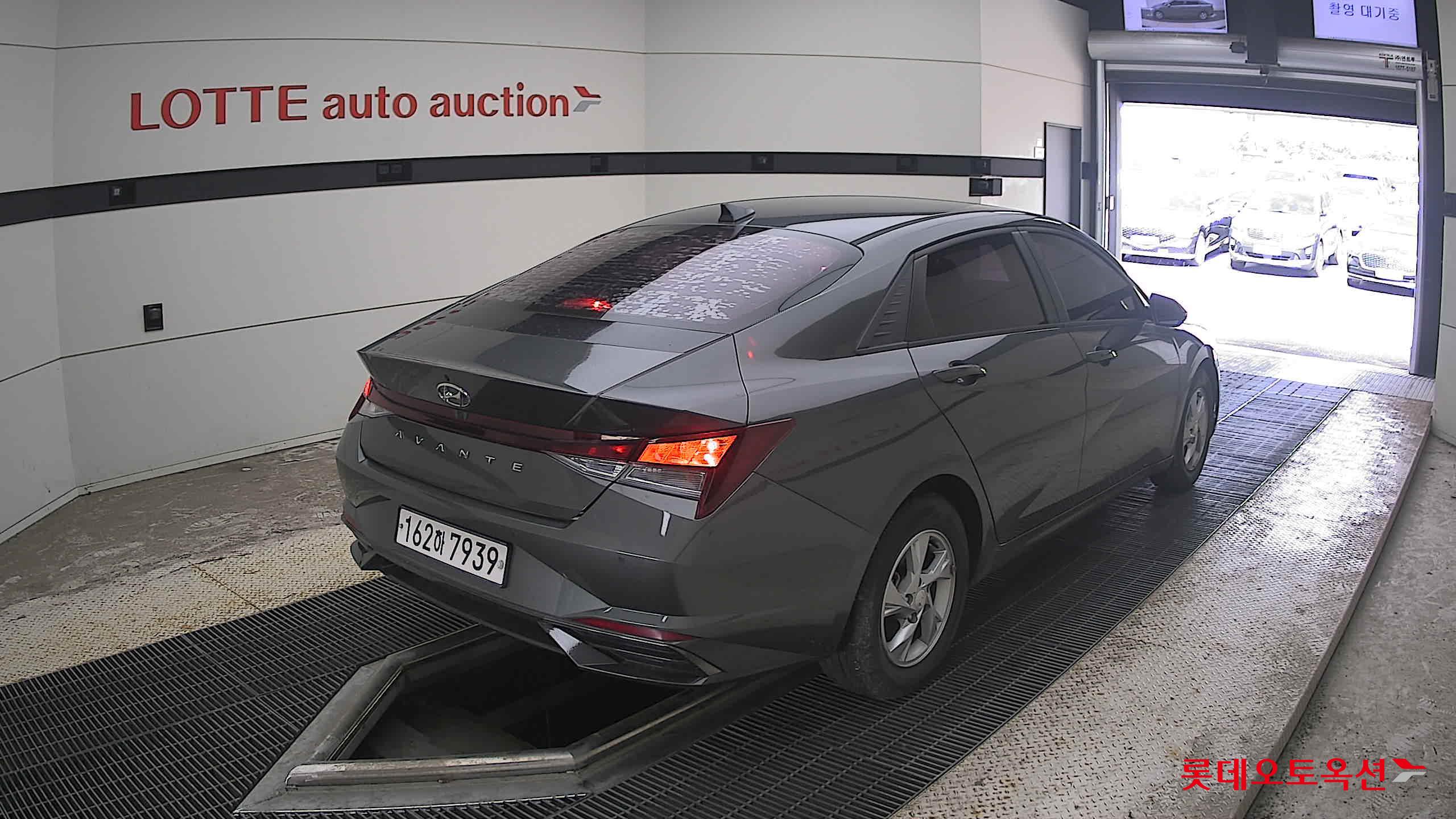 2021 - hyundai avante