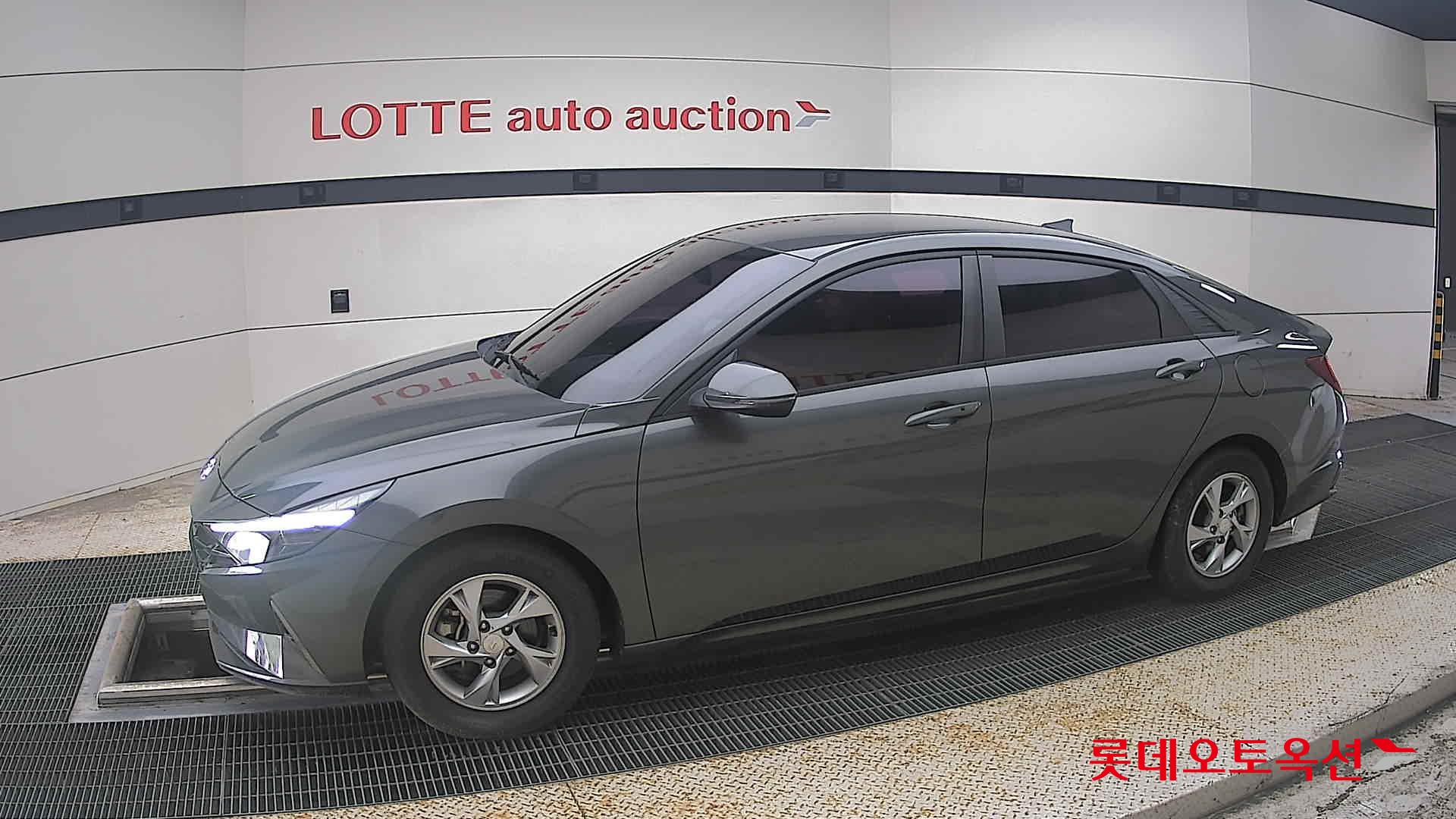 2021 - hyundai avante
