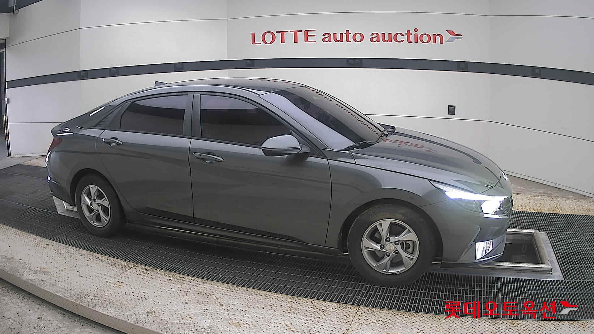 2021 - hyundai avante