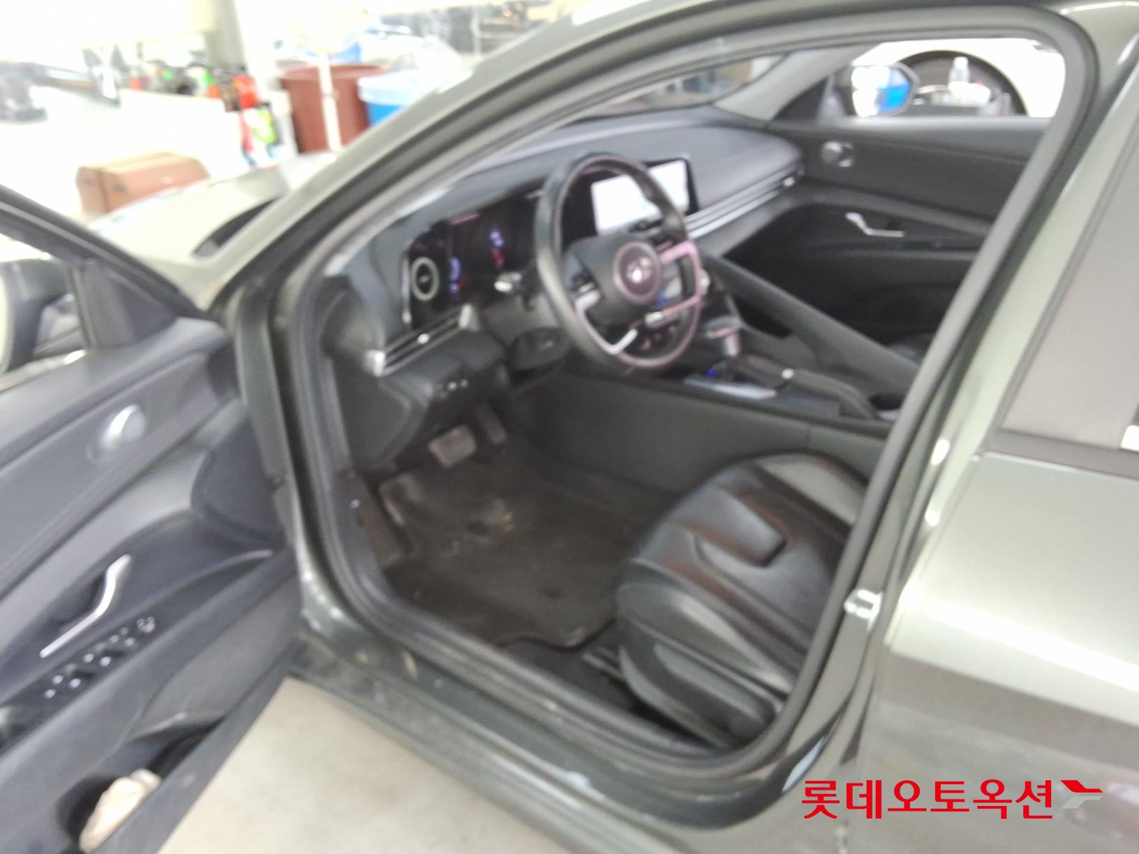 2021 - hyundai avante