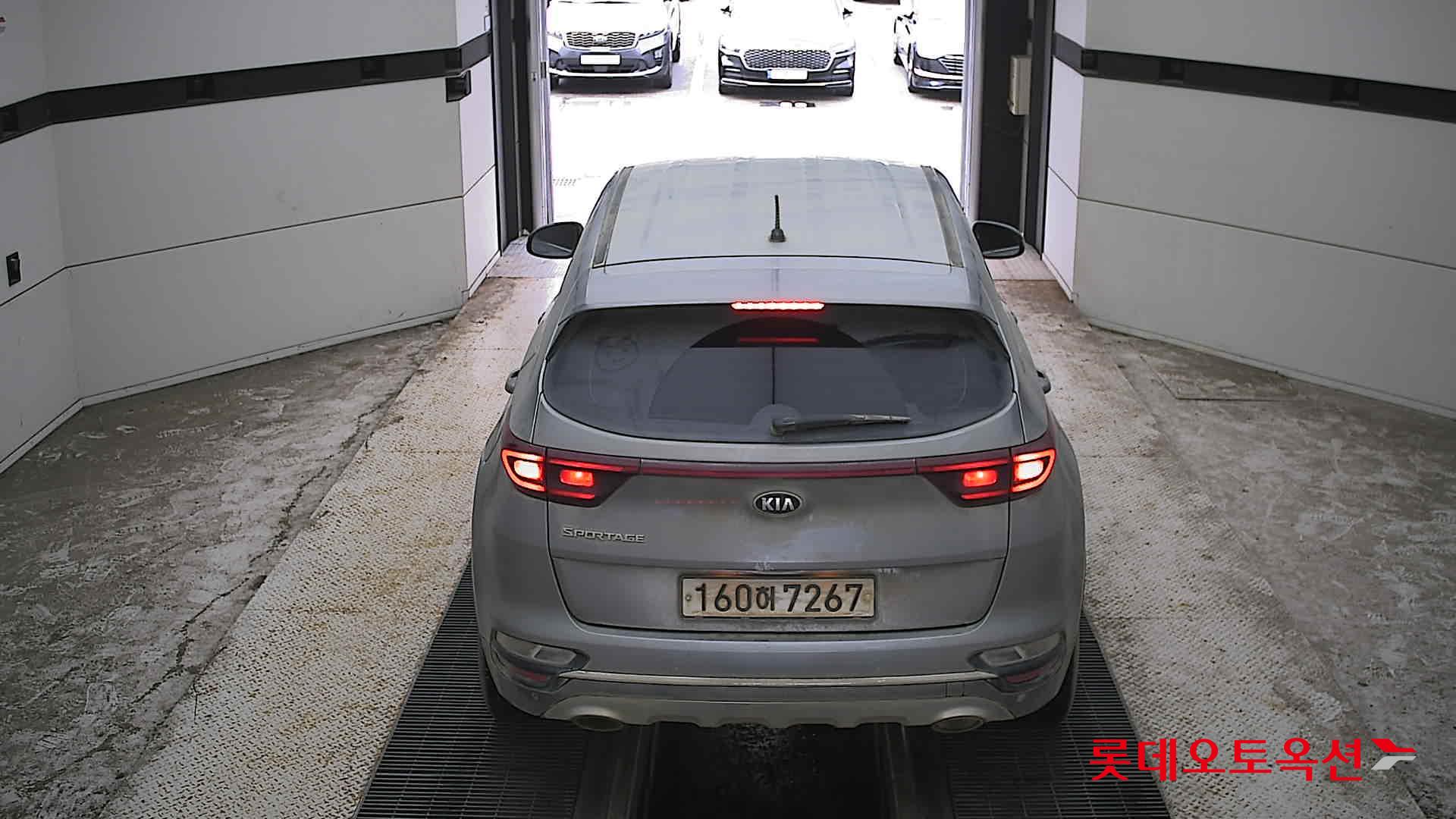 2022 - kia sportage