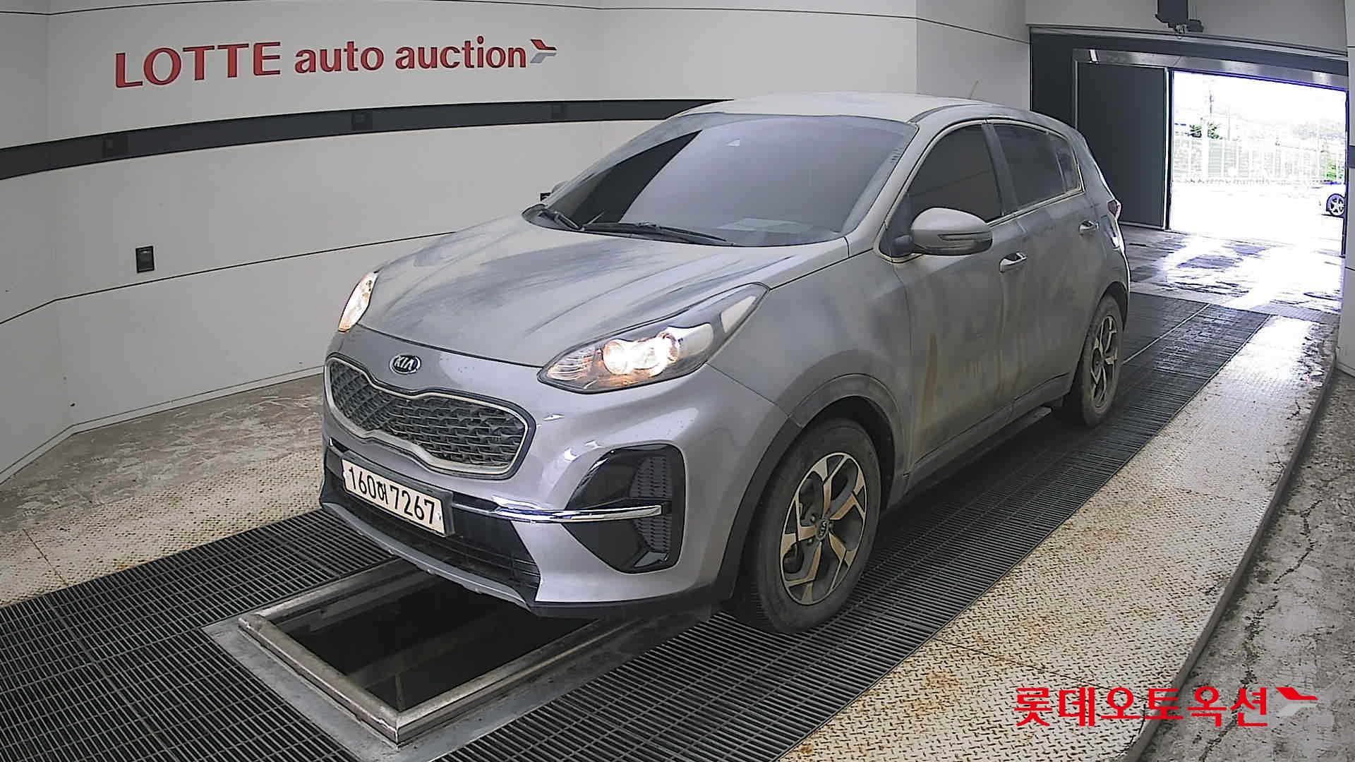 2022 - kia sportage