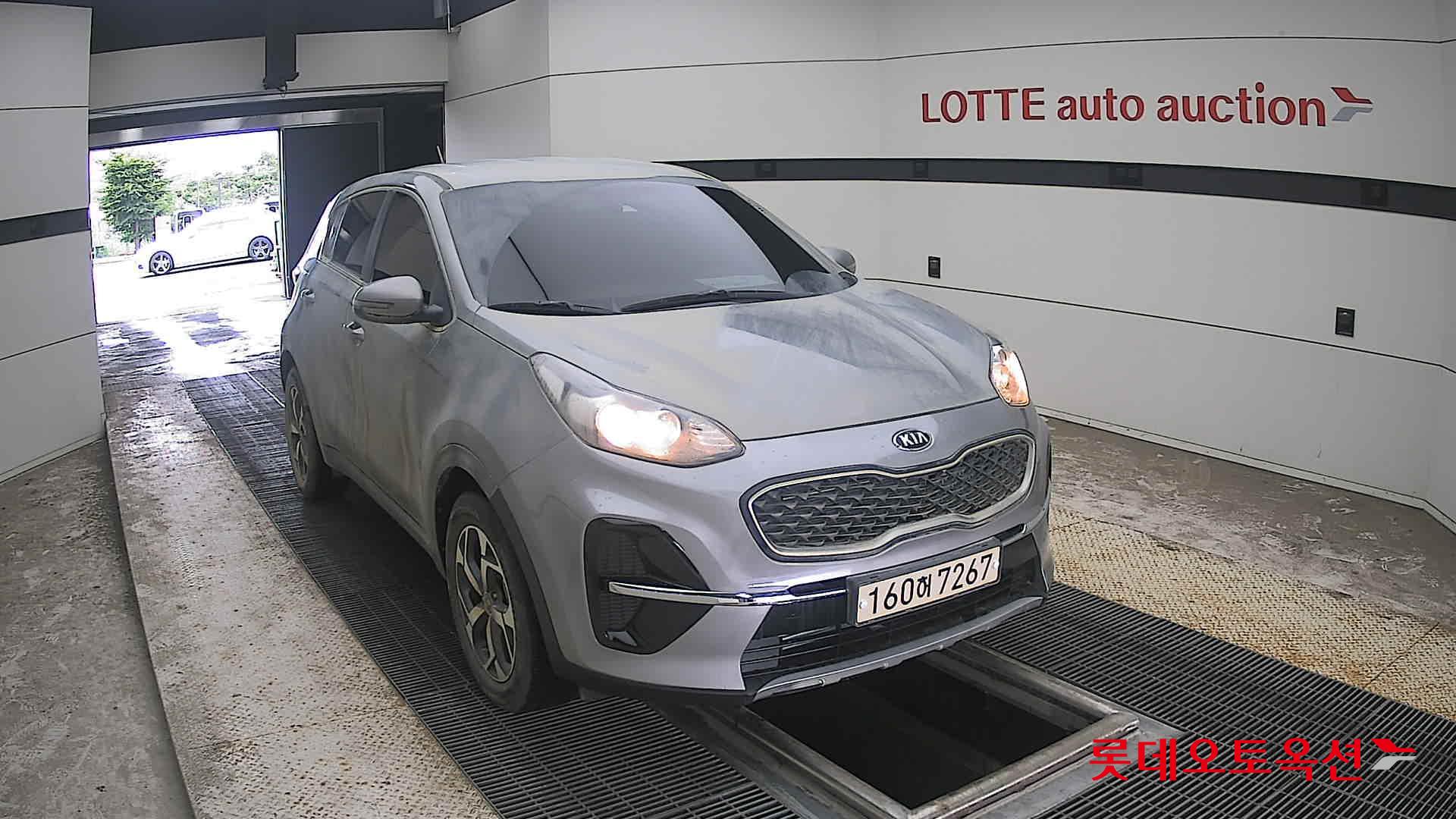2022 - kia sportage