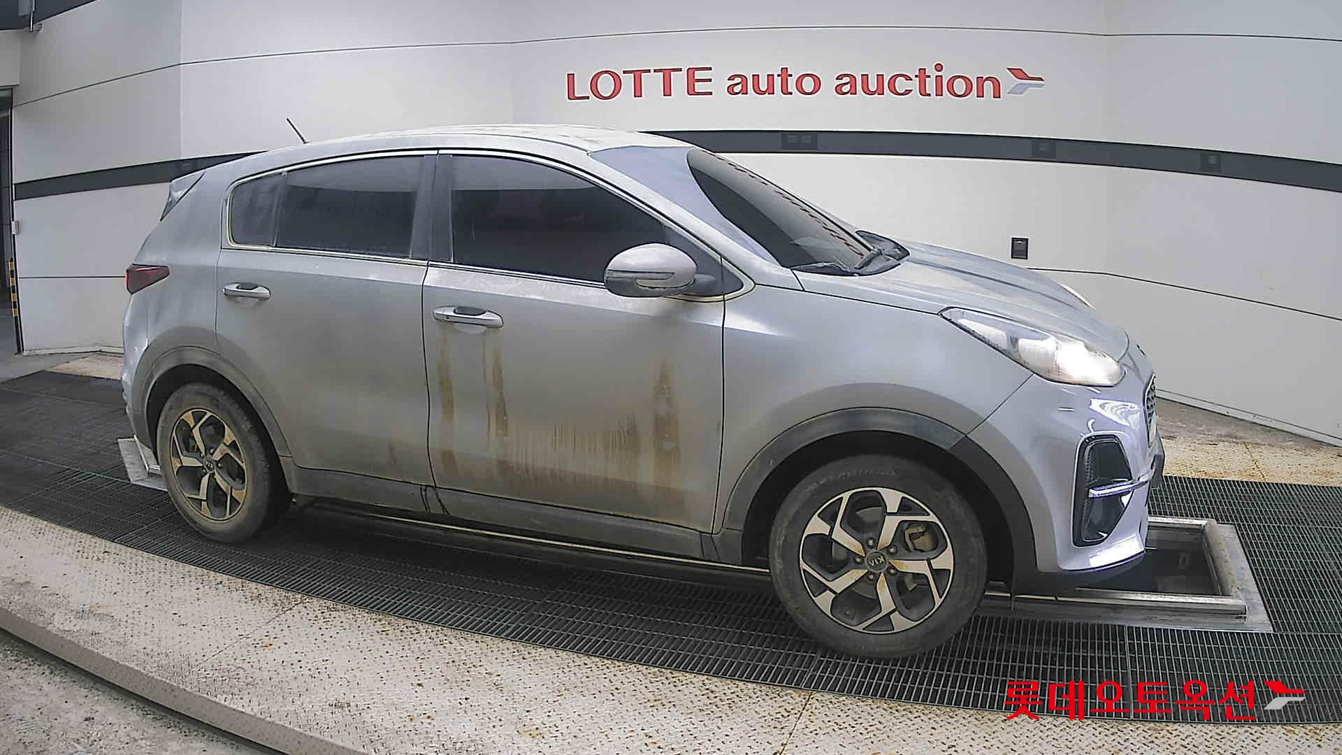 2022 - kia sportage