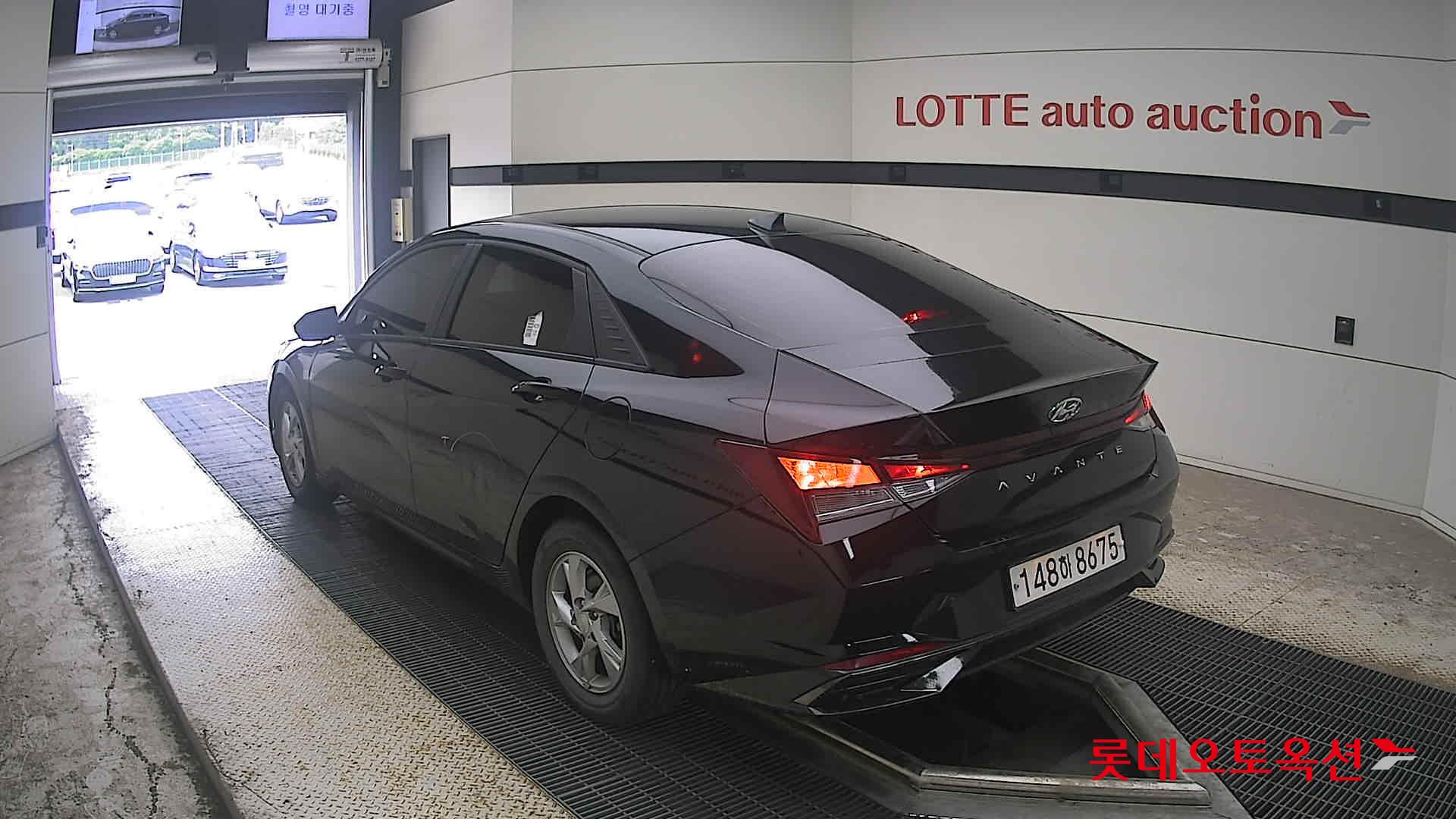 2021 - hyundai avante