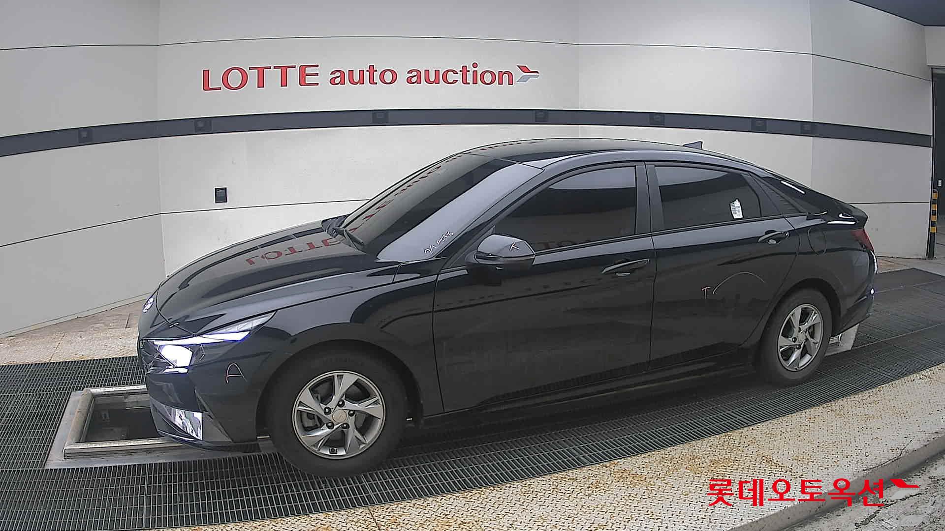 2021 - hyundai avante