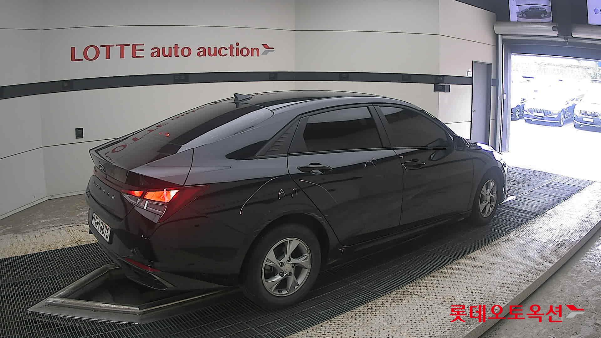 2021 - hyundai avante