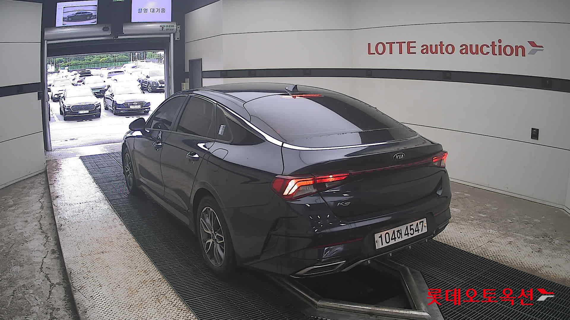 2020 - kia k5