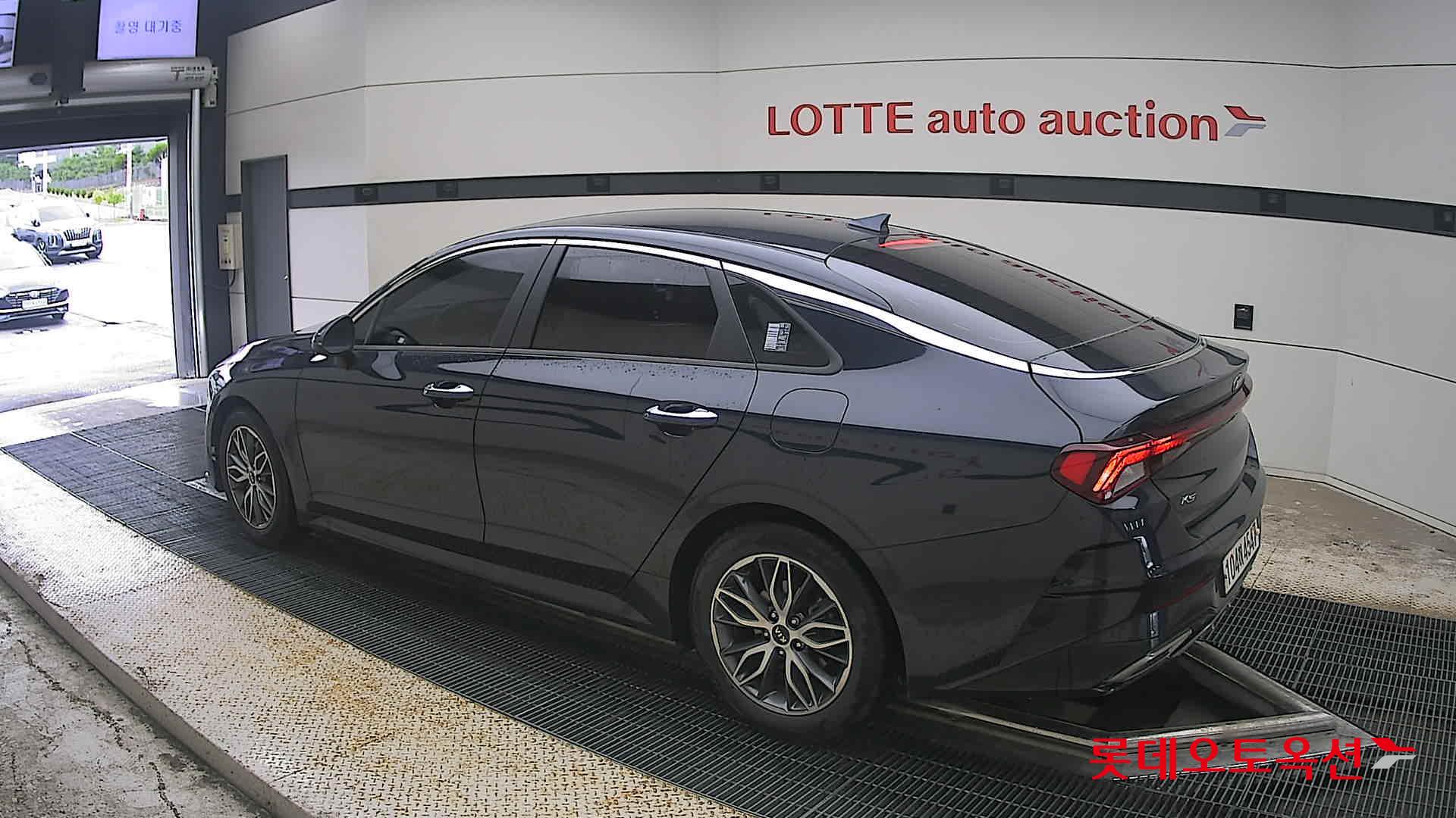 2020 - kia k5