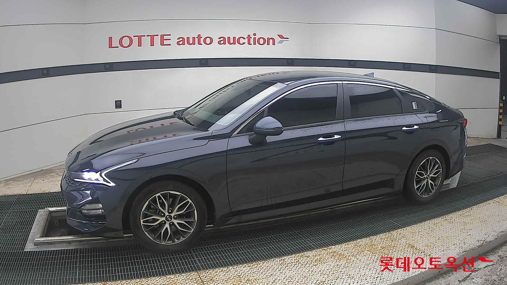 2020 - kia k5