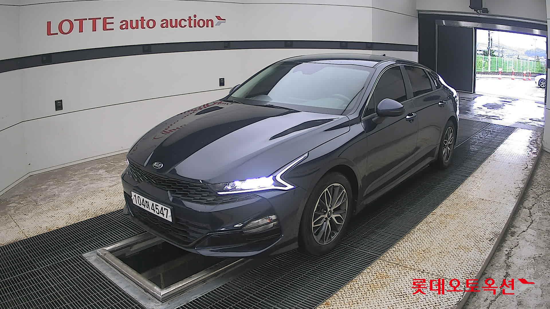 2020 - kia k5
