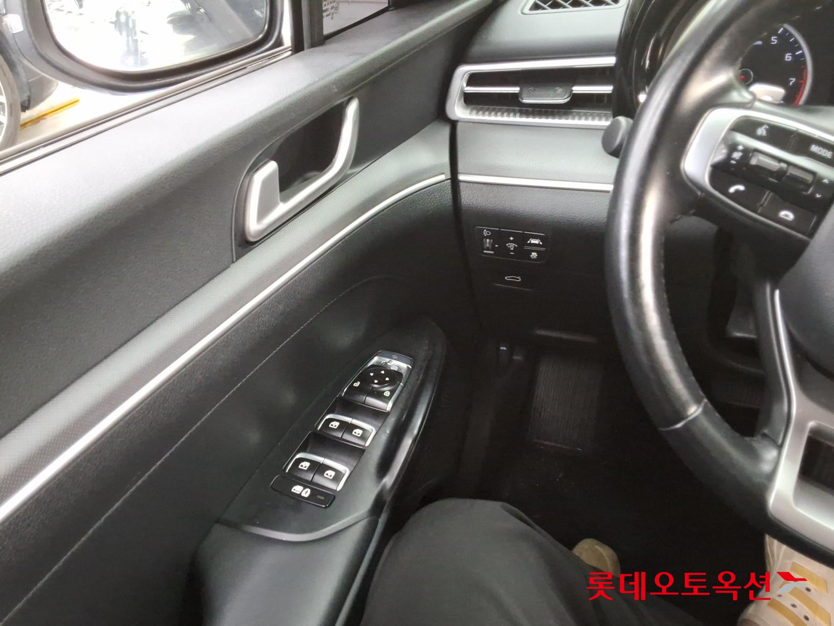 2020 - kia k5