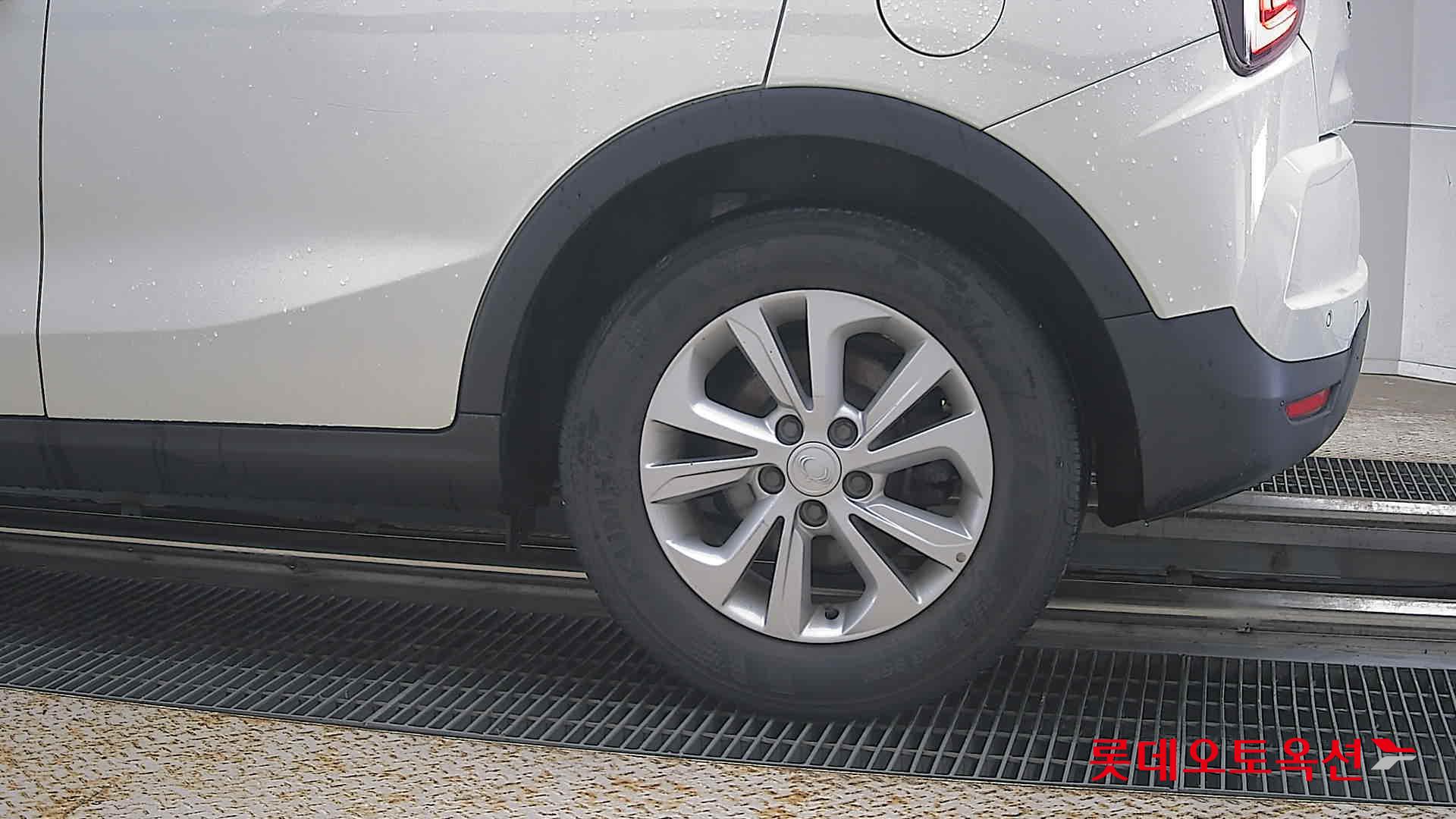 2021 - ssangyong tivoli