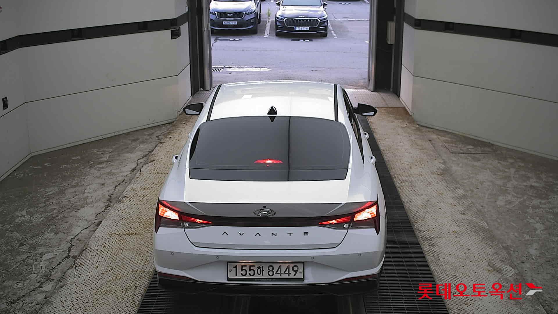 2021 - hyundai avante