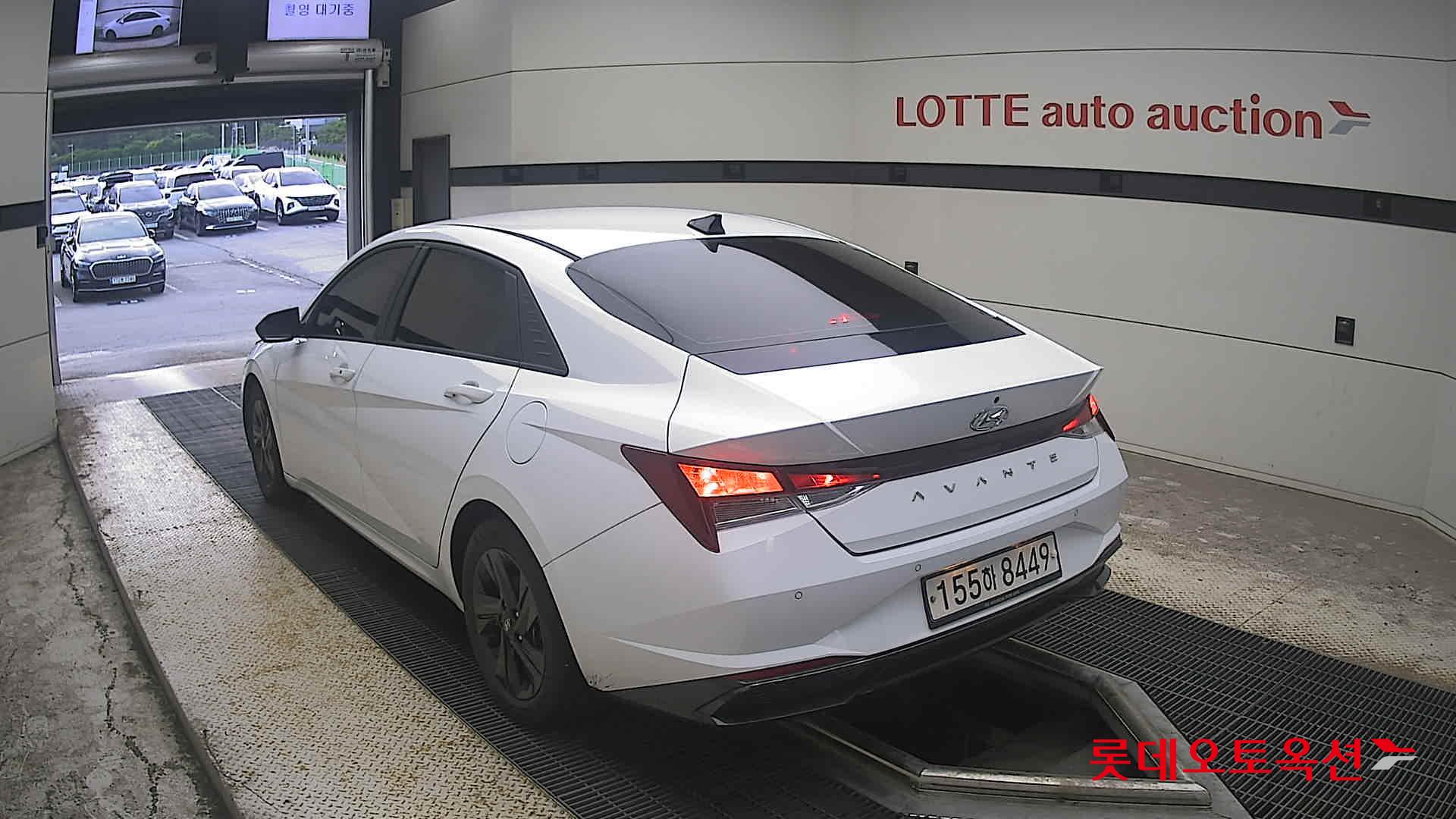 2021 - hyundai avante