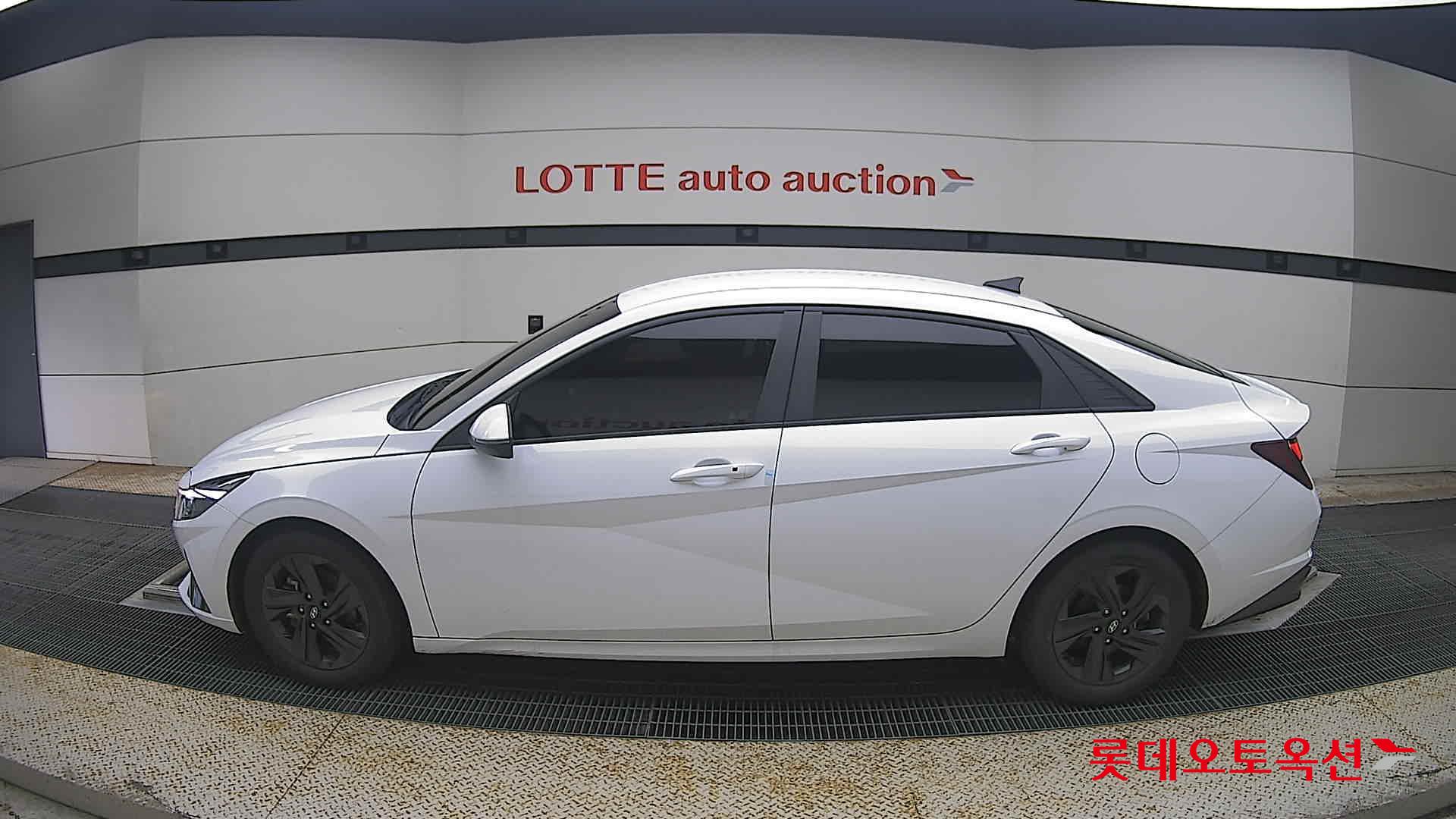 2021 - hyundai avante