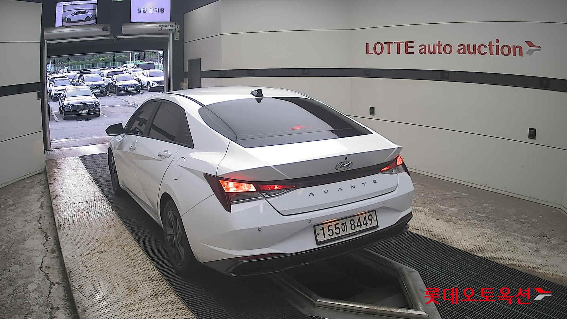 2021 - hyundai avante