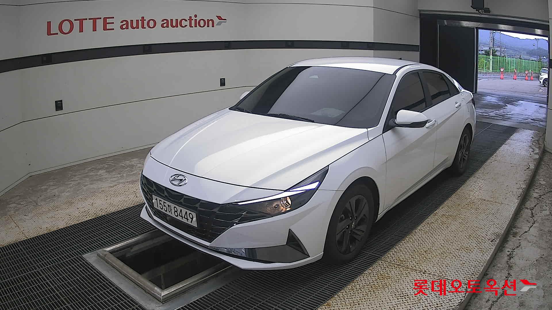 2021 - hyundai avante