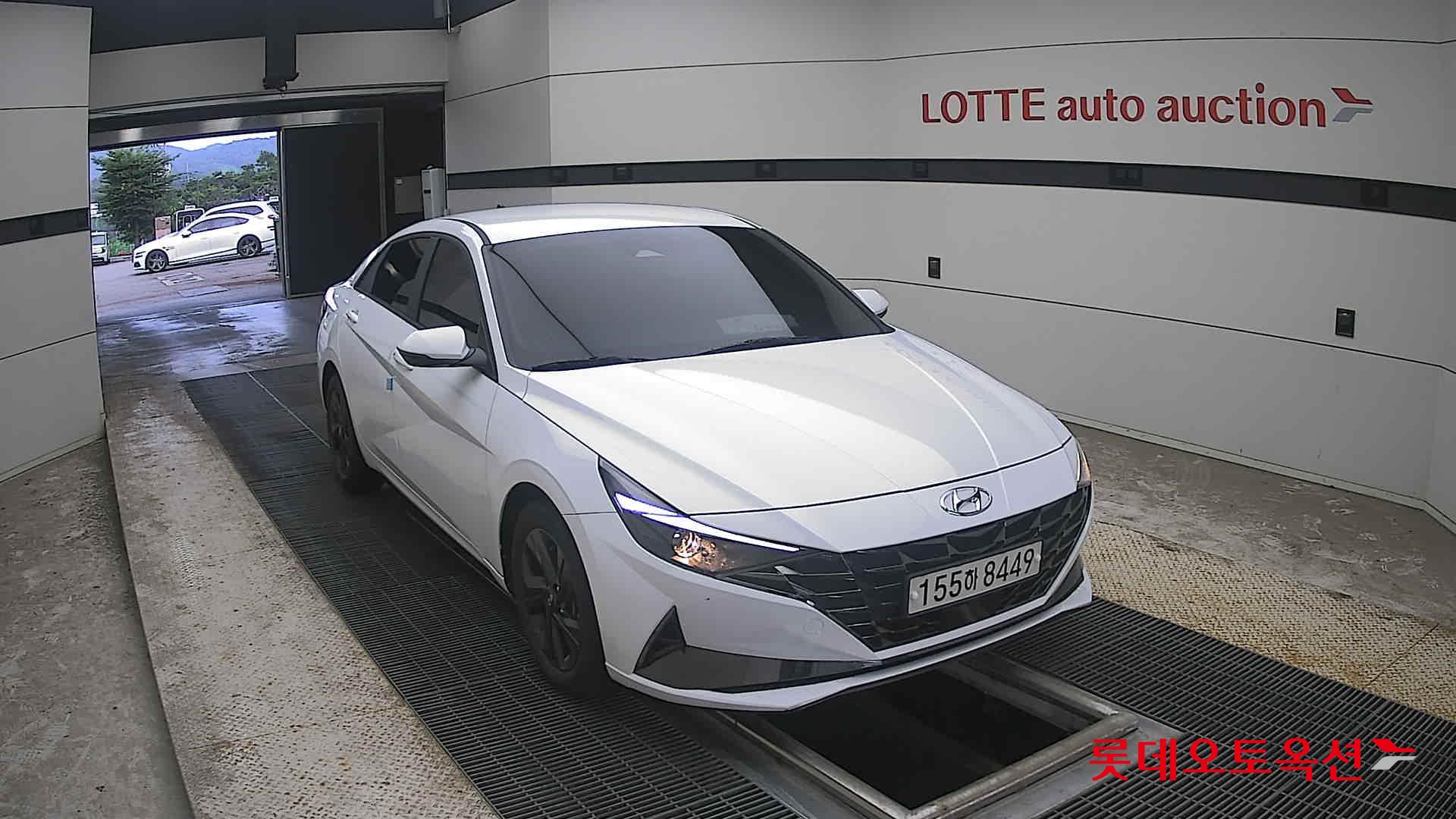 2021 - hyundai avante