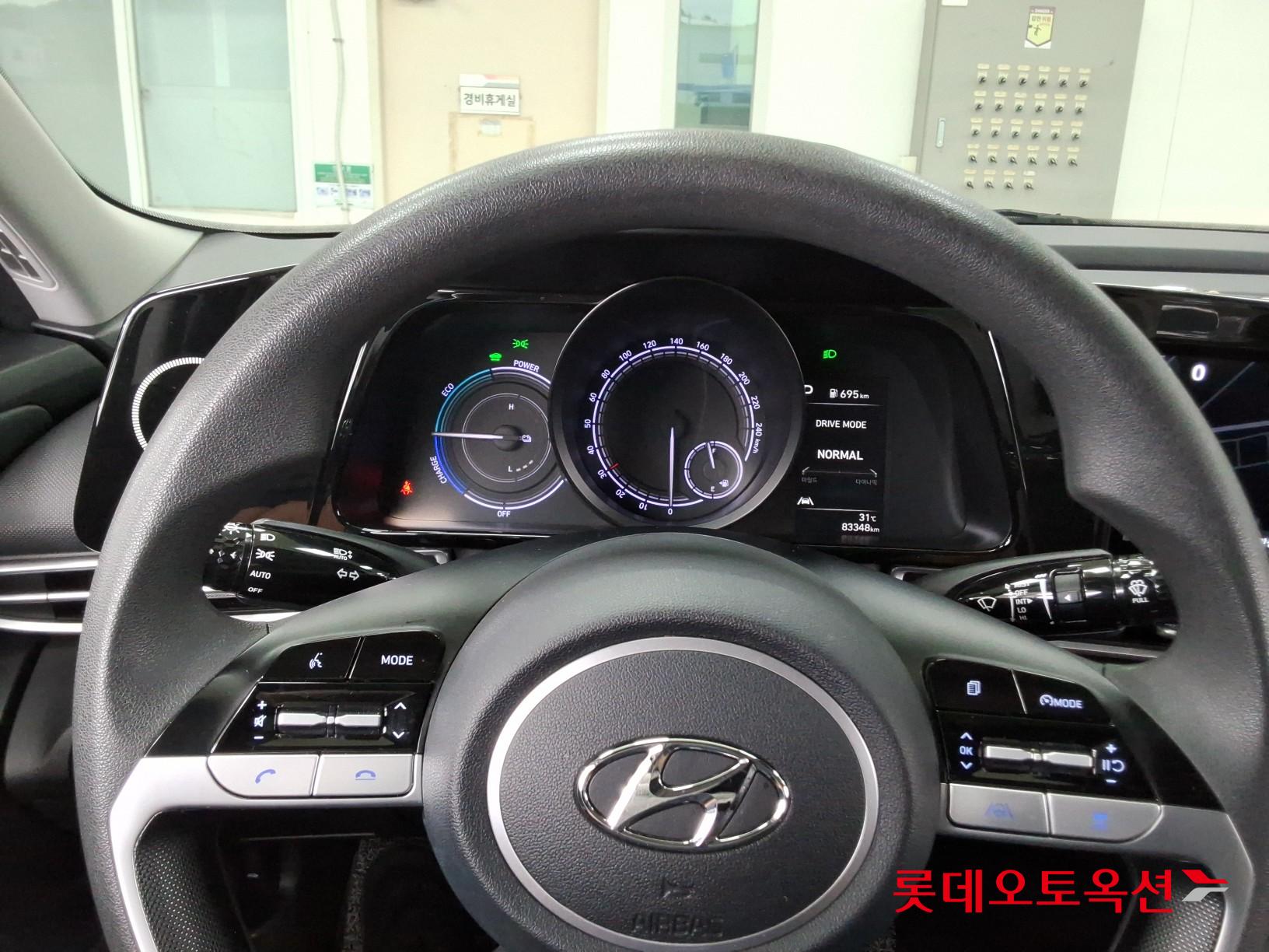 2021 - hyundai avante