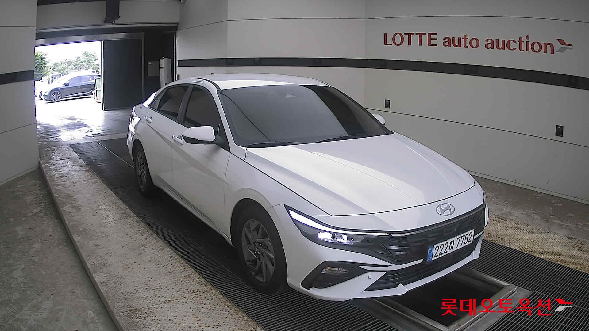 2024 - hyundai avante
