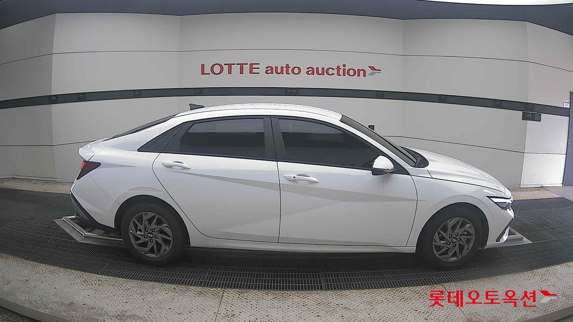 2024 - hyundai avante