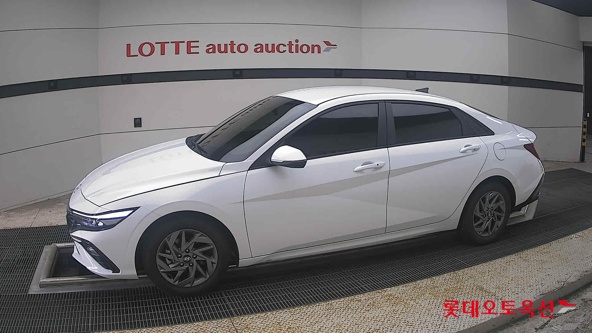 2024 - hyundai avante
