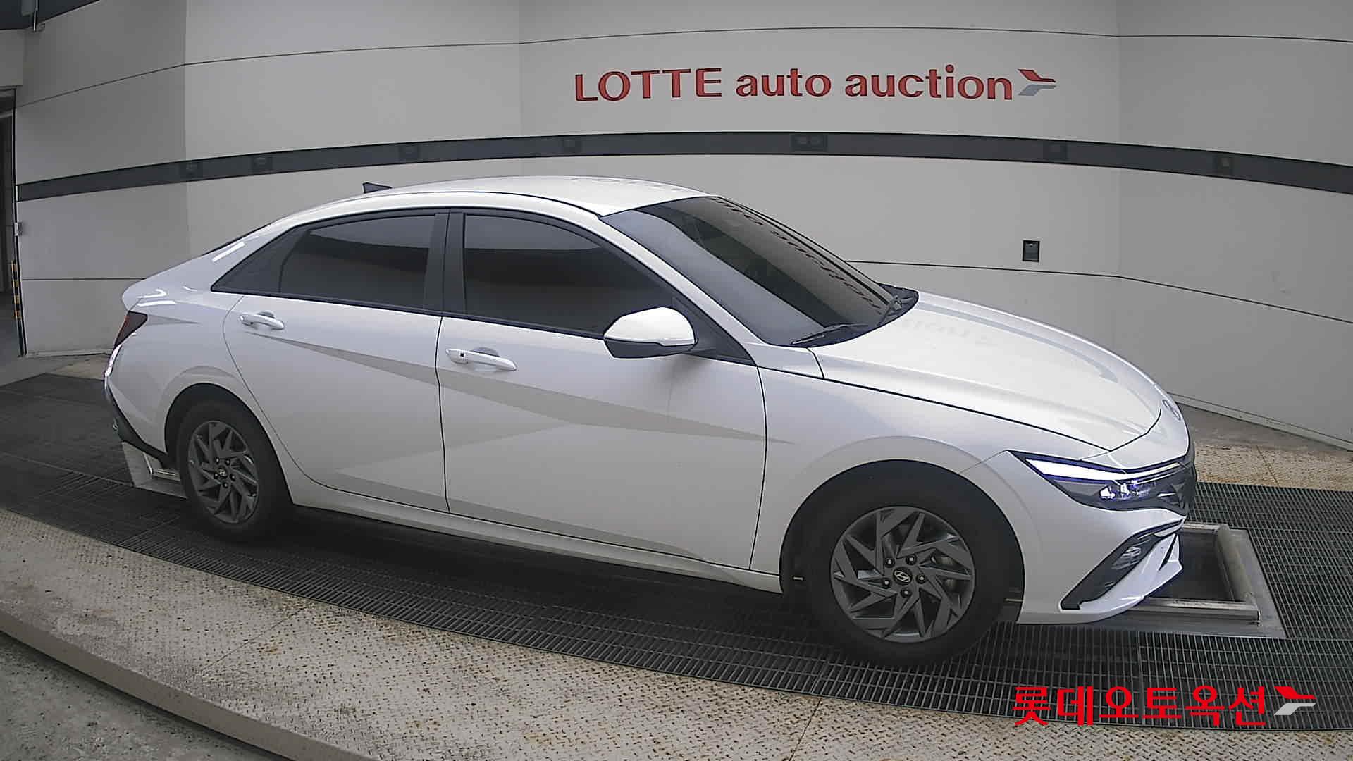 2024 - hyundai avante