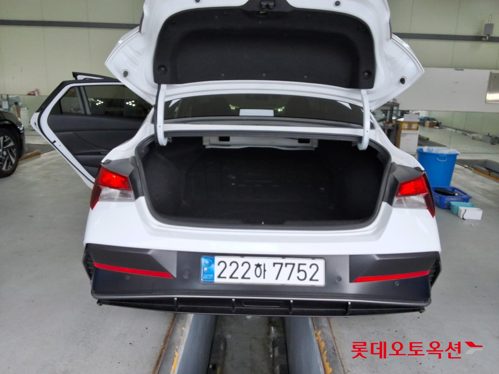 2024 - hyundai avante