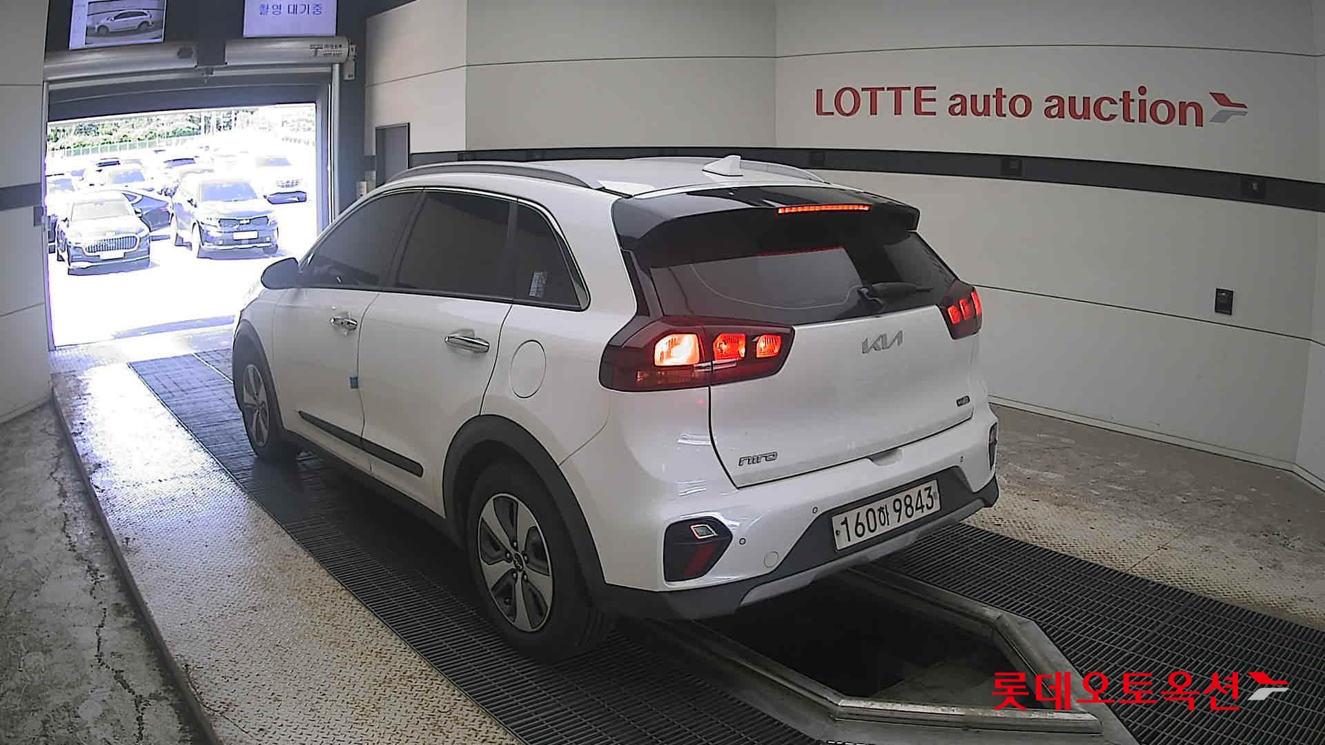 2022 - kia niro