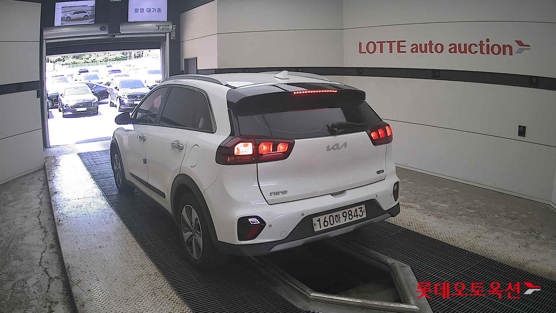 2022 - kia niro