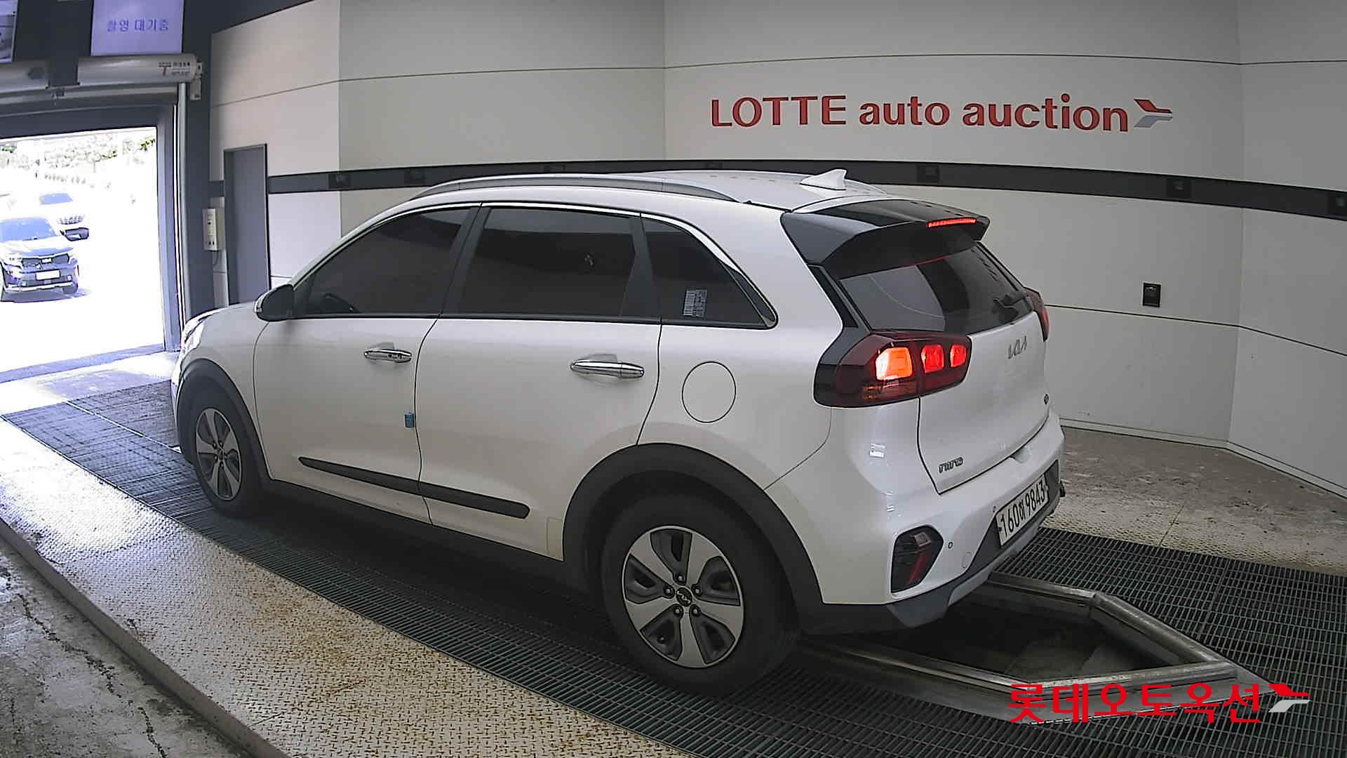 2022 - kia niro
