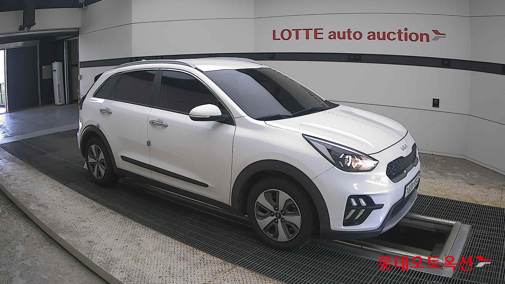 2022 - kia niro