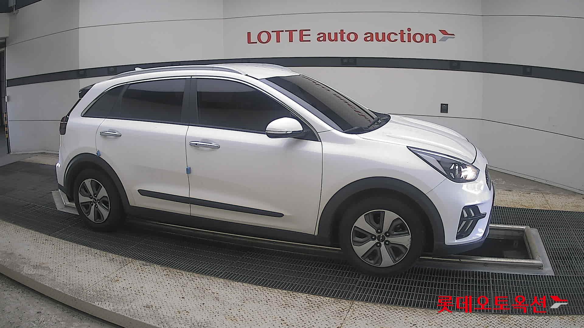 2022 - kia niro