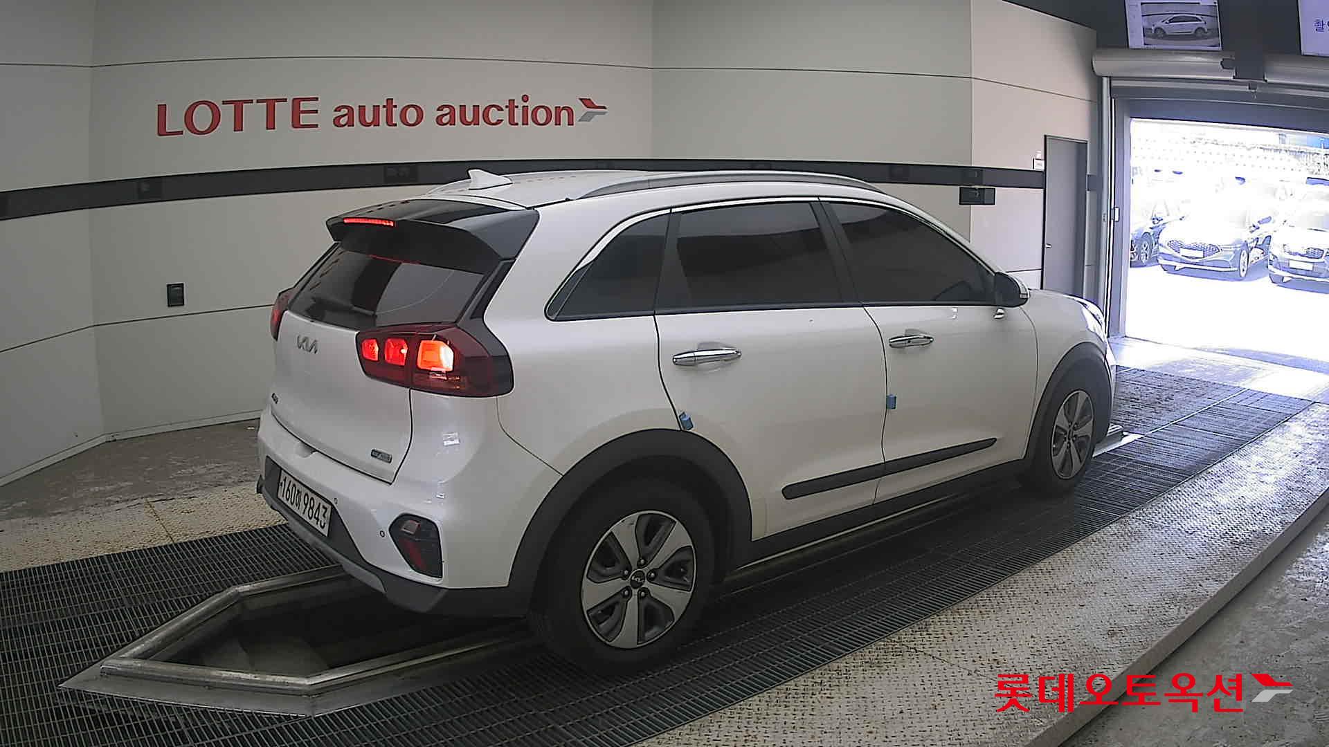 2022 - kia niro