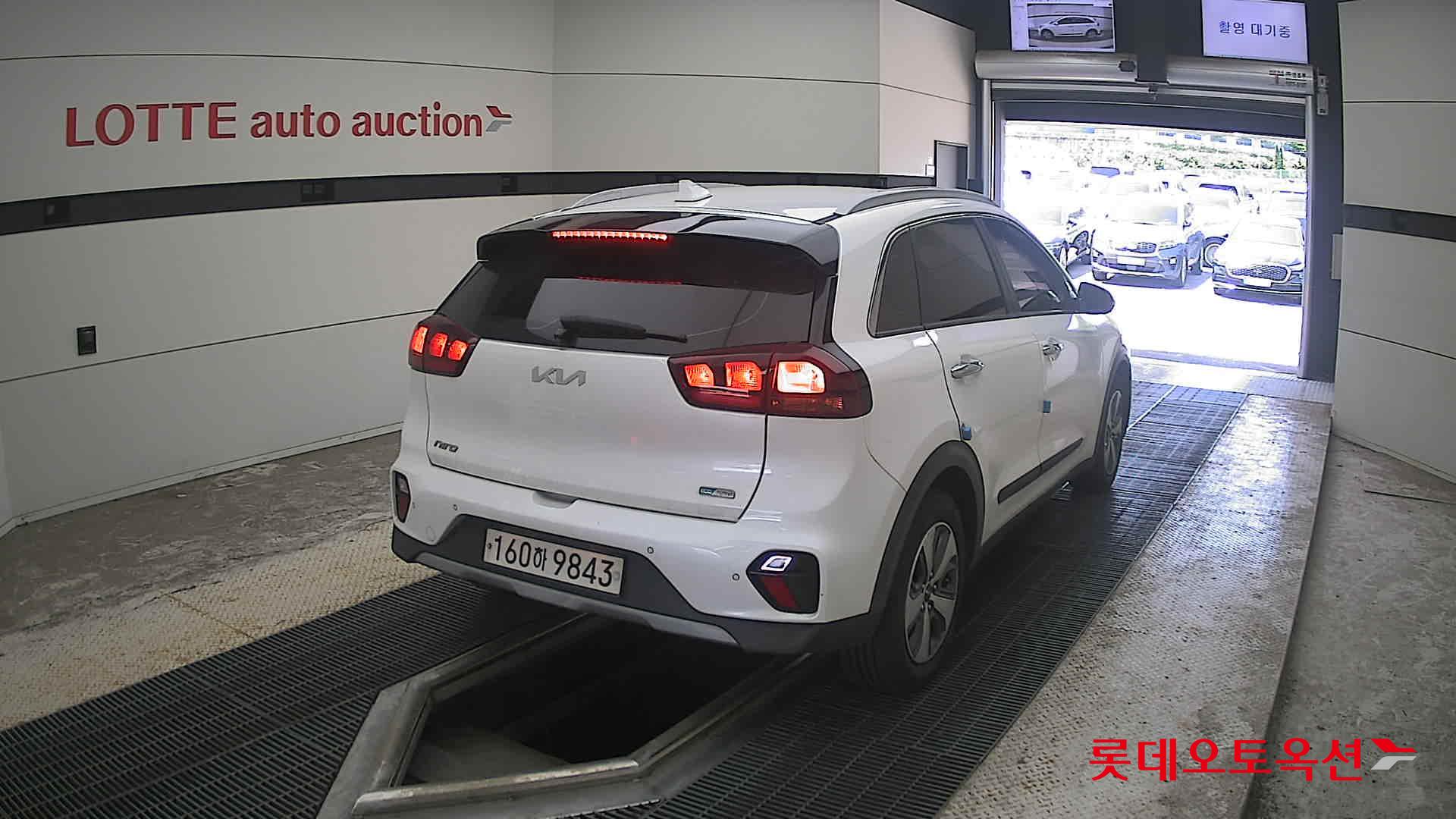 2022 - kia niro
