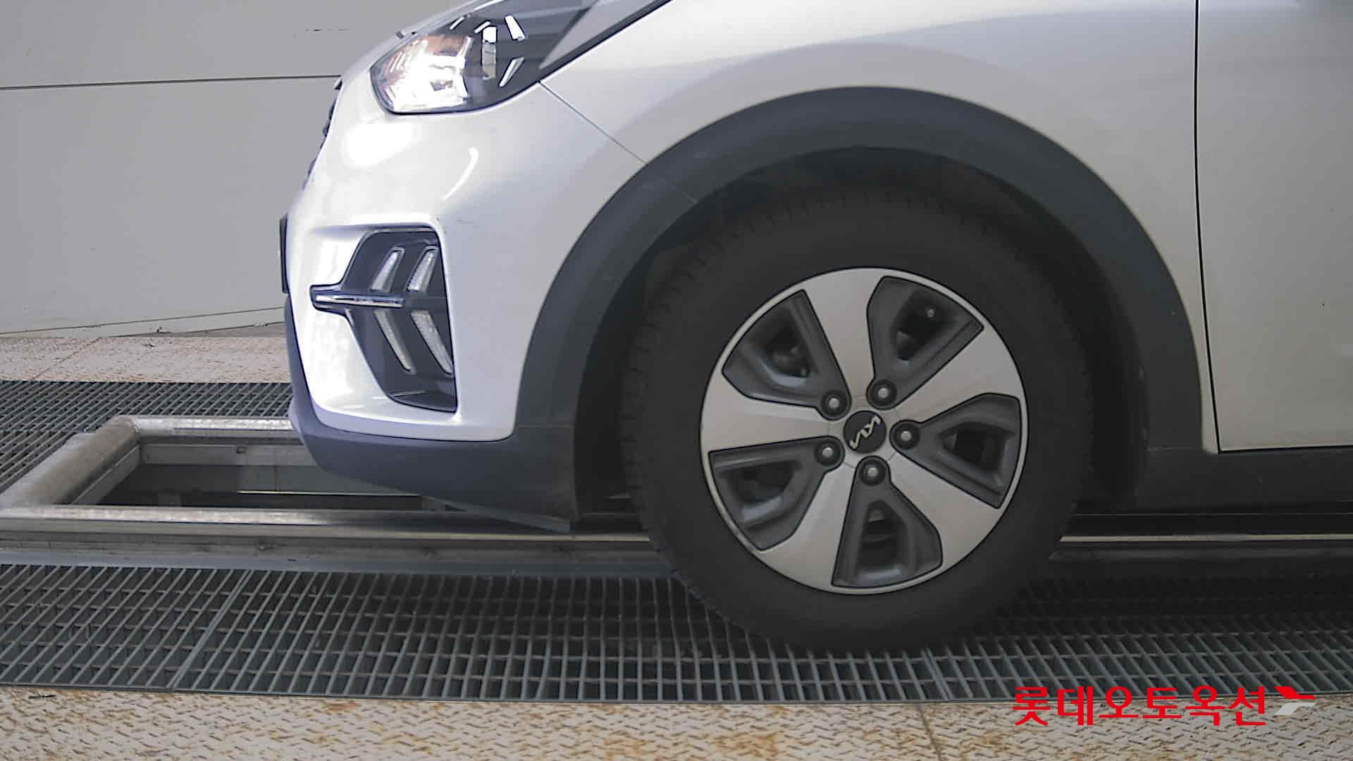 2022 - kia niro